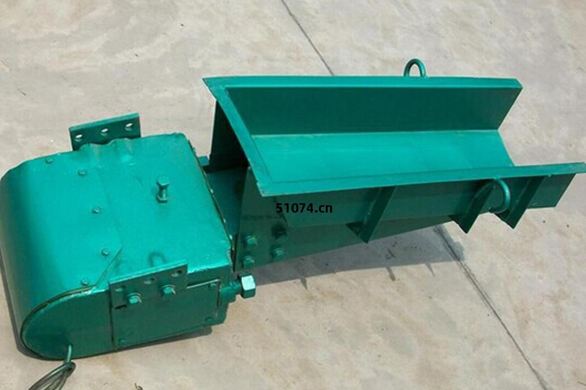 電(dian)磁(ci)振(zhen)動(dong)給(gei)料(liao)機(ji)在生(sheng)產中遇到(dao)的問(wen)題