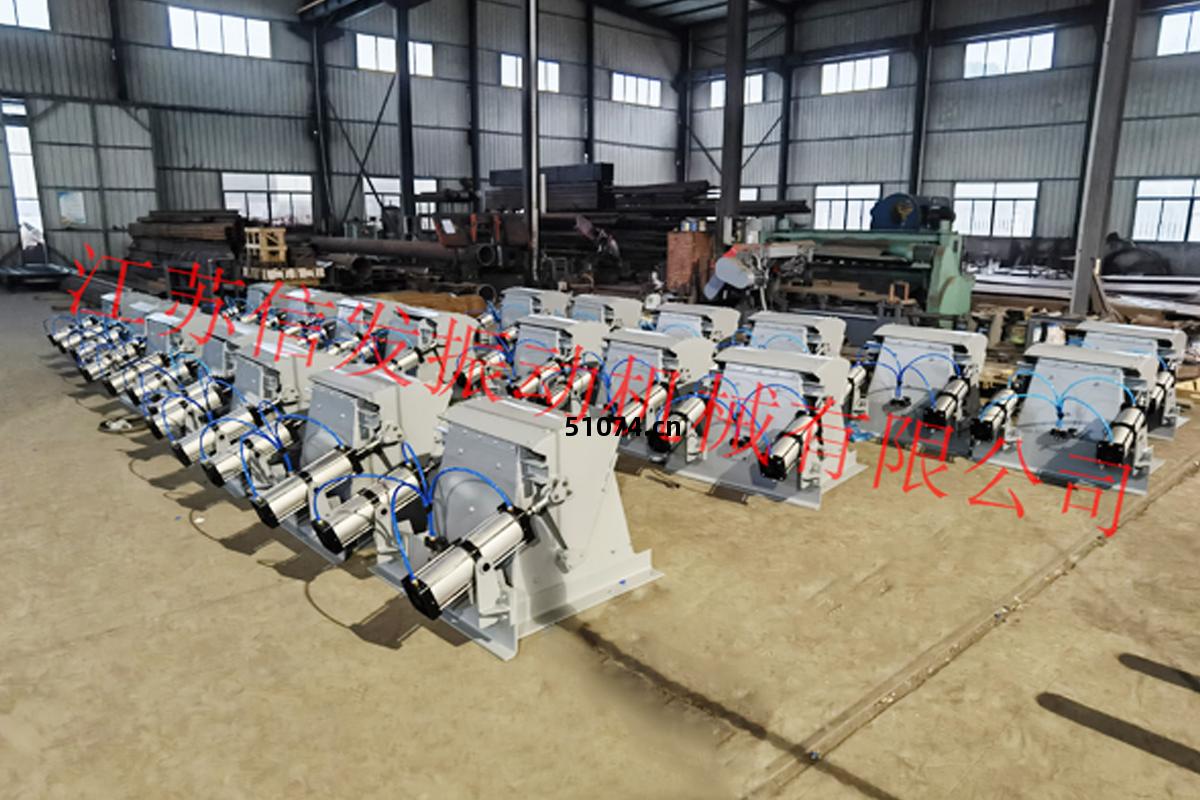 XHQ氣(qi)動(dong)弧門卸(xie)料(liao)器(qi)