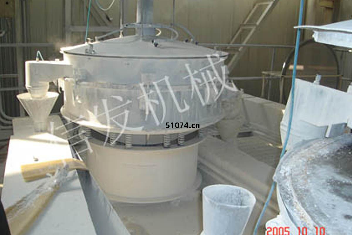 GD型(xing)圓形旋轉(zhuan)振(zhen)動篩